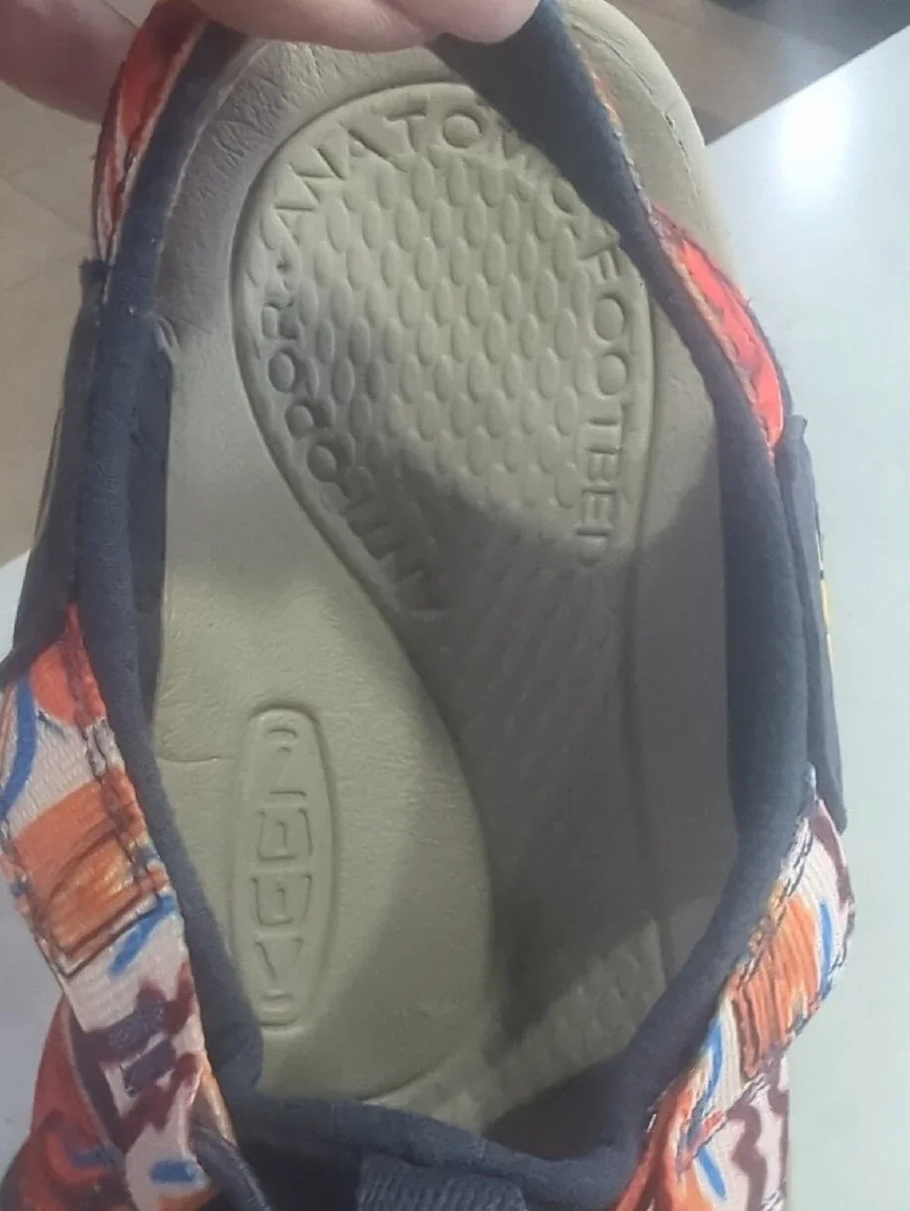 New Keen Newport H2O Outdoor Afro Groovy Orange Hiking Water Shoe